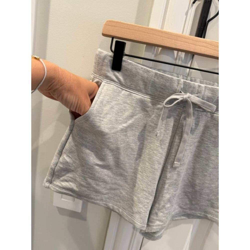 Quince NWOT XS Bundle SuperSoft Fleece Shorts & Organic Rib Long Sleeve Tee - Picture 5 of 16